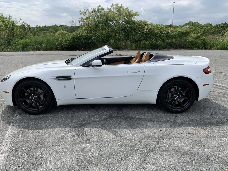 2008 Aston Martin V8 Vantage (2006-2017) - Image 8 of 31