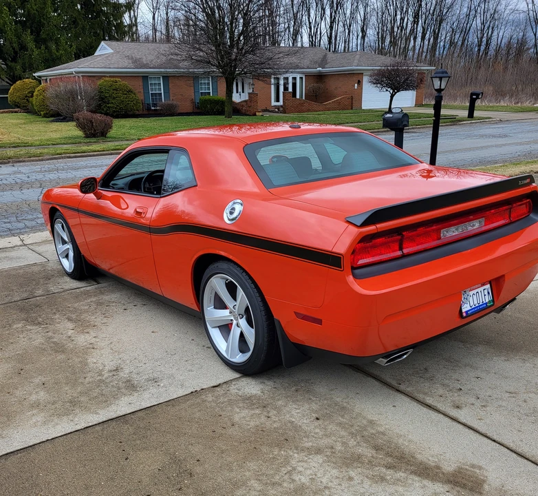 2008 Dodge Challenger SRT8 & 392 3rd Gen - Image 4 of 31