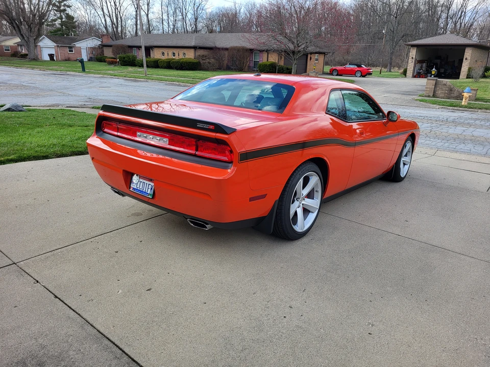 2008 Dodge Challenger SRT8 & 392 3rd Gen - Image 6 of 31