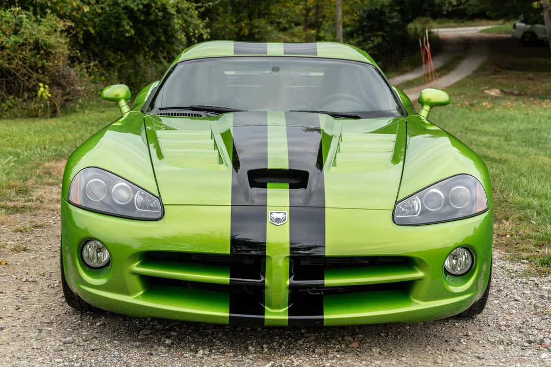 2008 Dodge Viper 4th Gen - Image 2 of 31