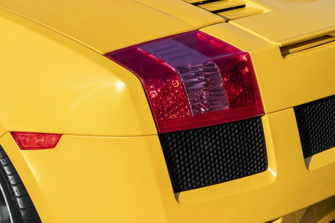 2008 Lamborghini Gallardo - Image 16 of 31