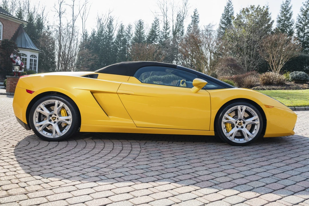 2008 Lamborghini Gallardo - Image 5 of 31
