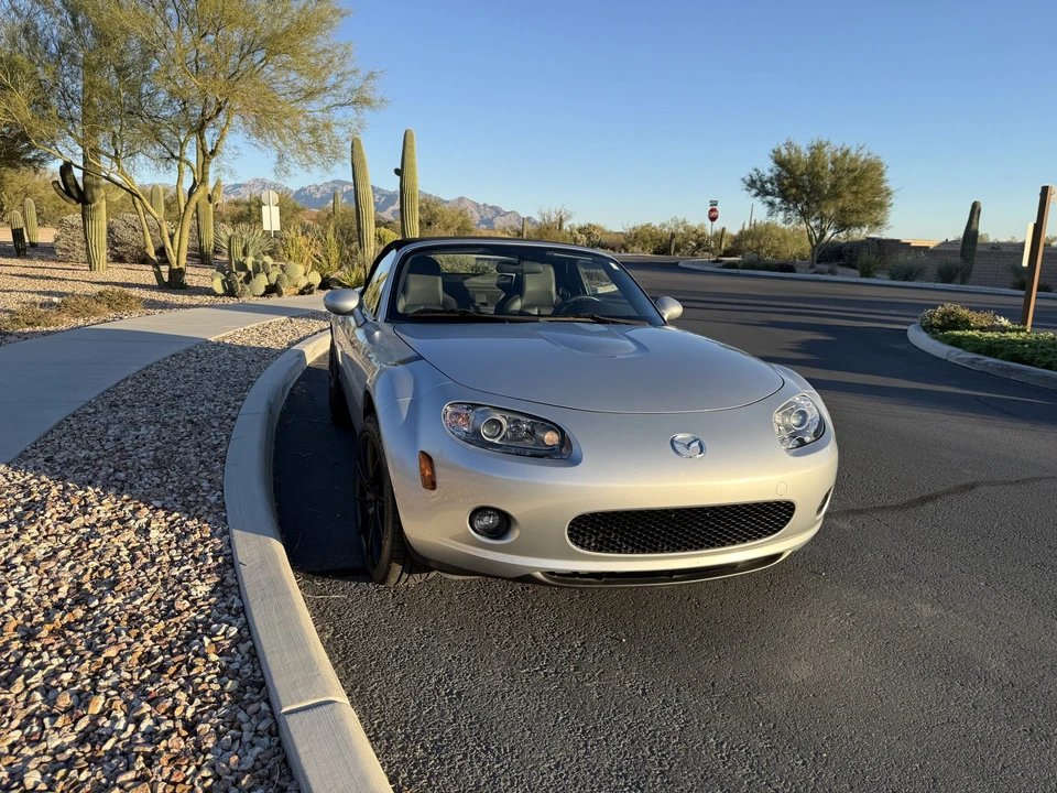 2008 Mazda NC MX-5 Miata - Image 17 of 31