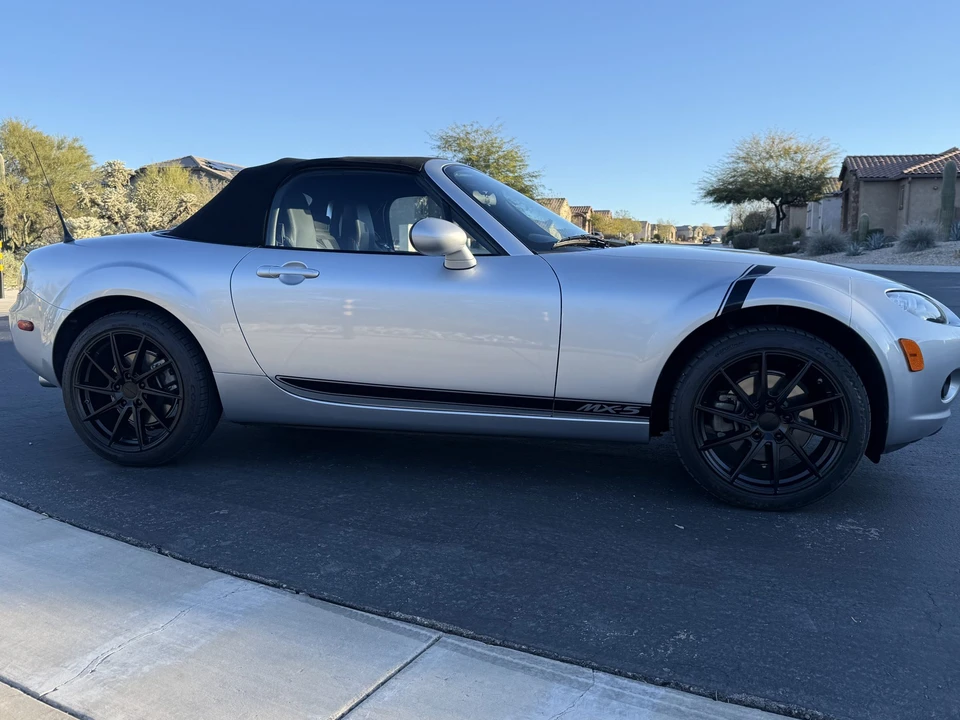 2008 Mazda NC MX-5 Miata - Image 13 of 31