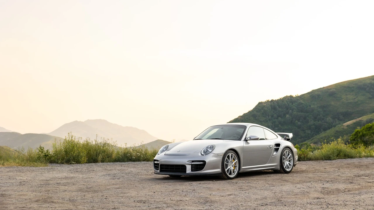 2008 Porsche 997 GT2 - Image 9 of 31