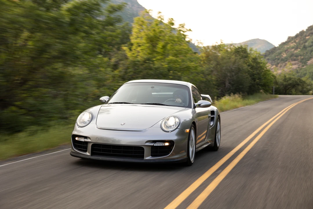 2008 Porsche 997 GT2 - Image 2 of 31