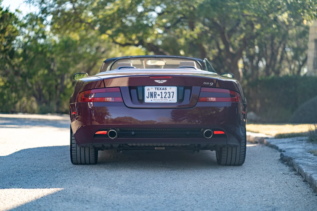 2009 Aston Martin DB9 - Image 19 of 31