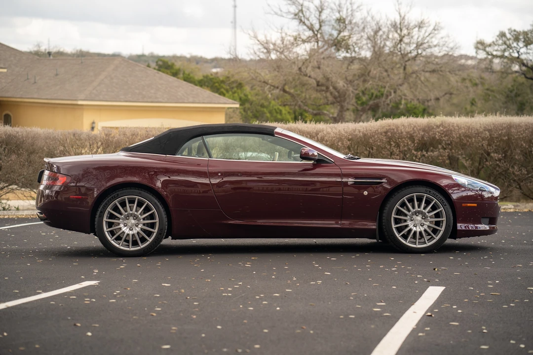 2009 Aston Martin DB9 - Image 28 of 31