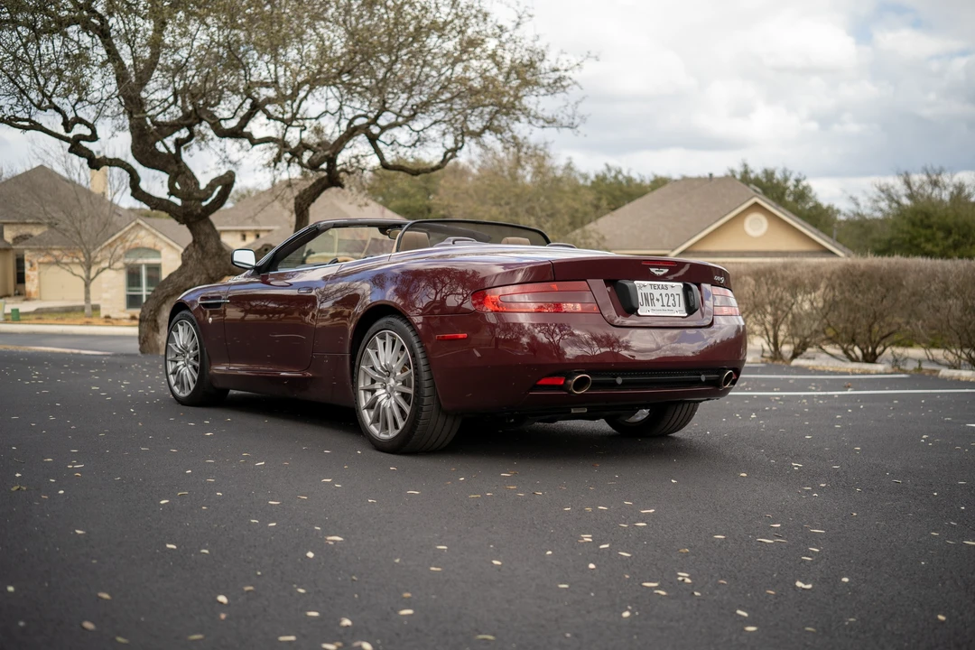 2009 Aston Martin DB9 - Image 13 of 31