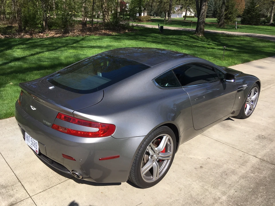 2009 Aston Martin V8 Vantage (2006-2017) - Image 12 of 31