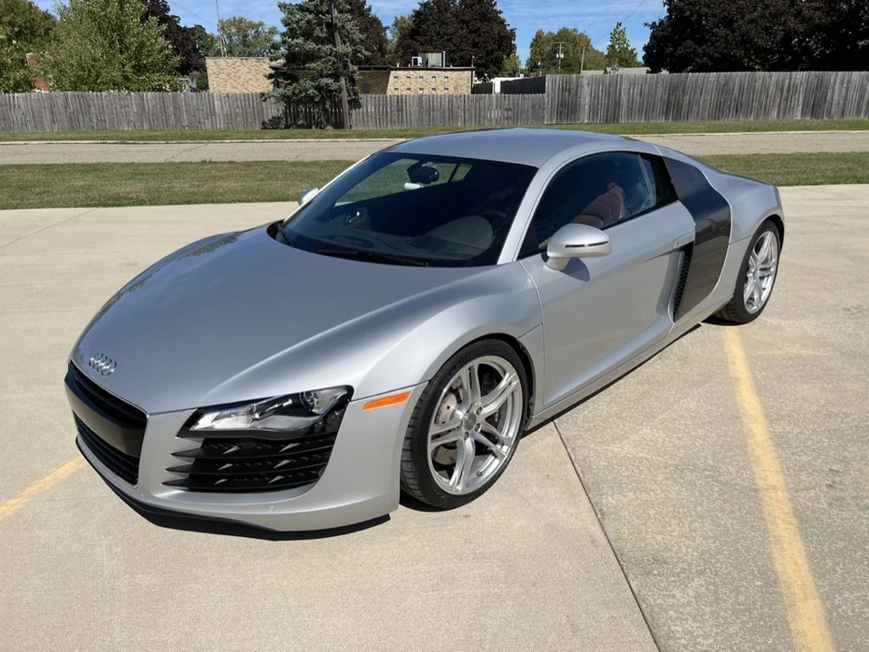 2009 Audi 42 R8 - Image 24 of 31