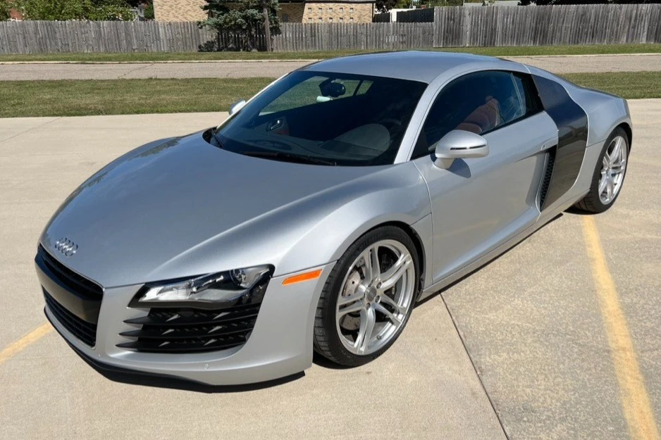 2009 Audi 42 R8 - Image 25 of 31