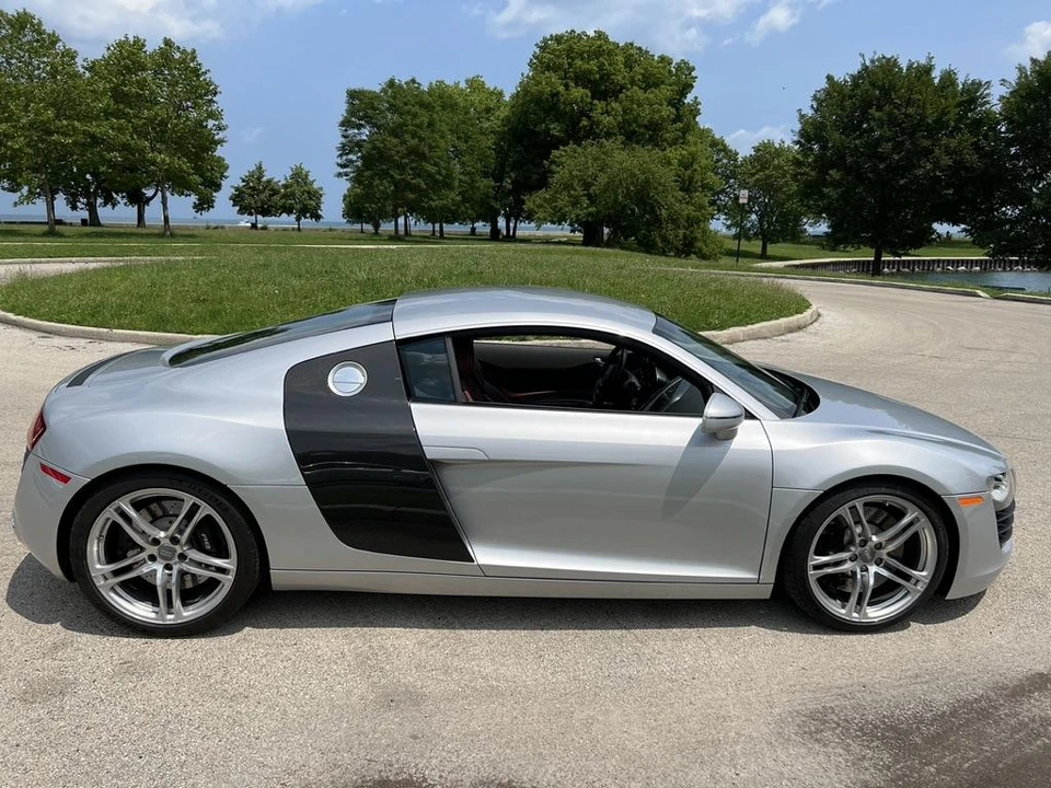 2009 Audi 42 R8 - Image 10 of 31
