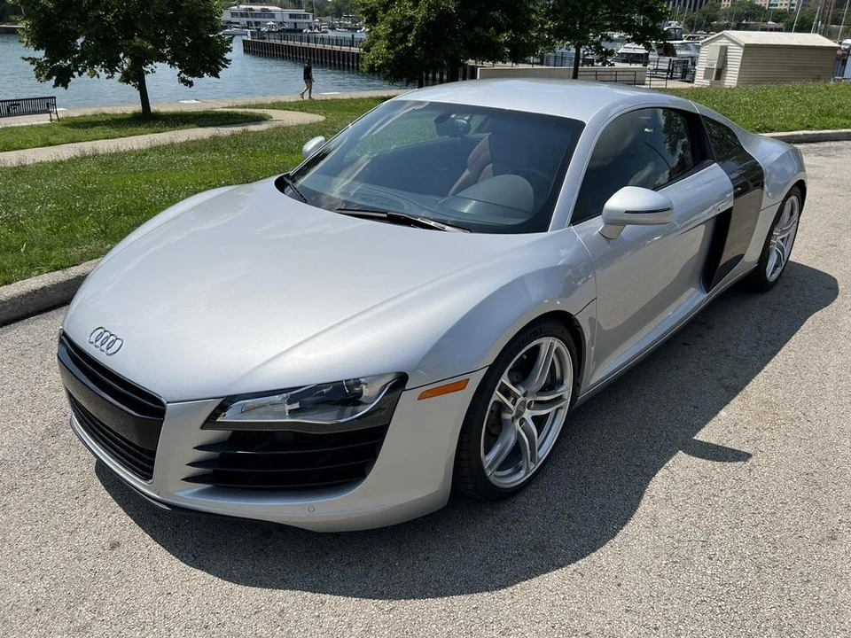 2009 Audi 42 R8 - Image 2 of 31