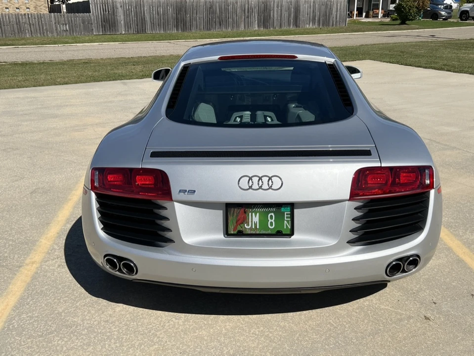2009 Audi 42 R8 - Image 30 of 31