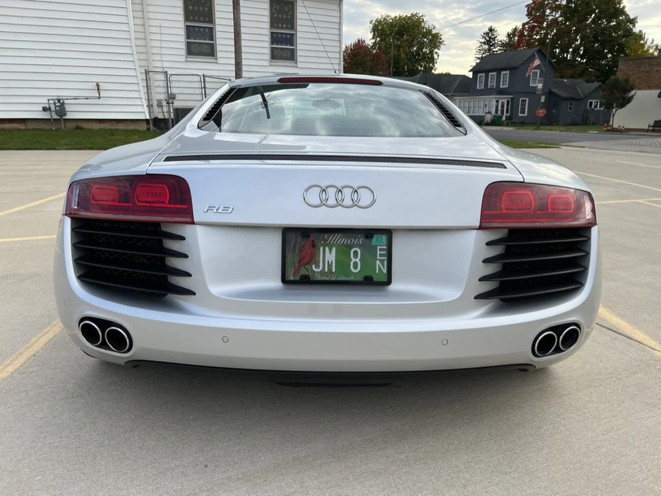 2009 Audi 42 R8 - Image 29 of 31