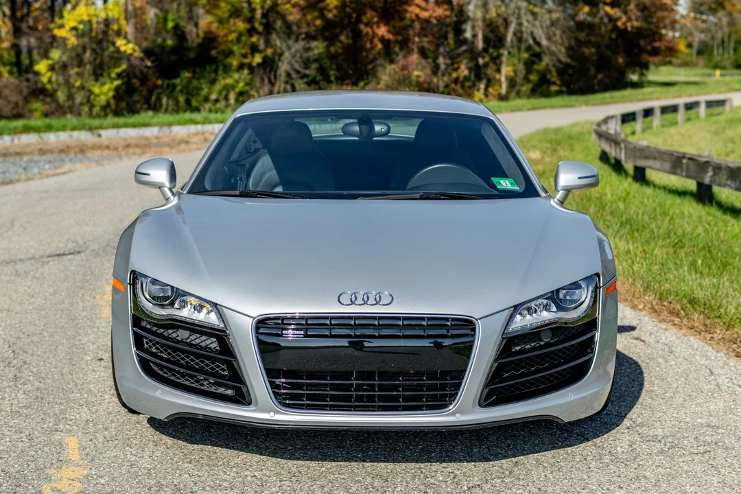 2009 Audi 42 R8 - Image 2 of 31