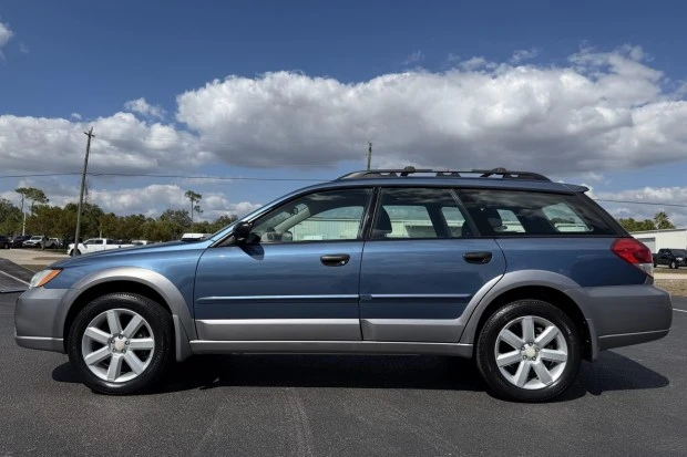 2009 Subaru Outback 3rd Gen - Image 3 of 7