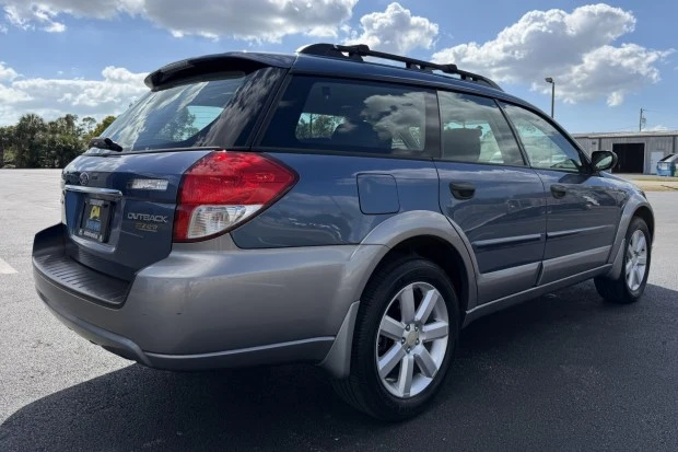 2009 Subaru Outback 3rd Gen - Image 2 of 7