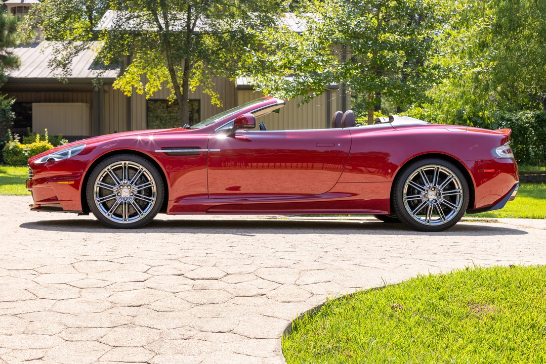 2010 Aston Martin DBS (2008-2012) - Image 2 of 31