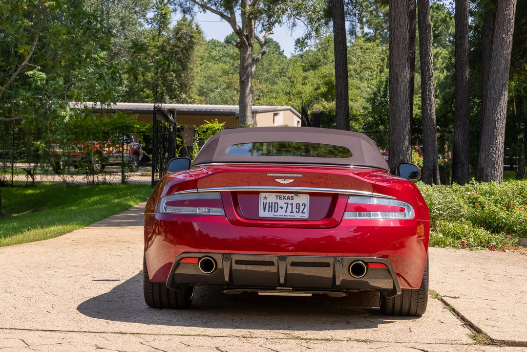 2010 Aston Martin DBS (2008-2012) - Image 9 of 31