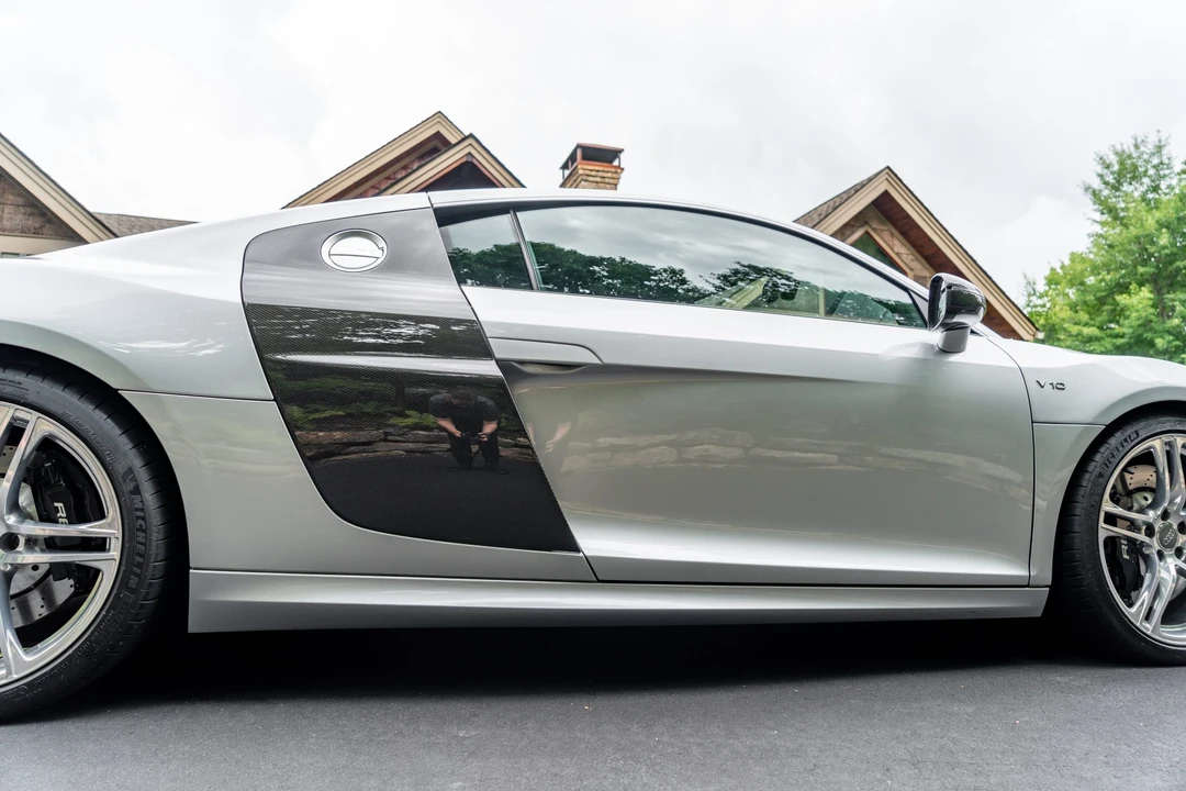 2010 Audi 42 R8 - Image 11 of 31