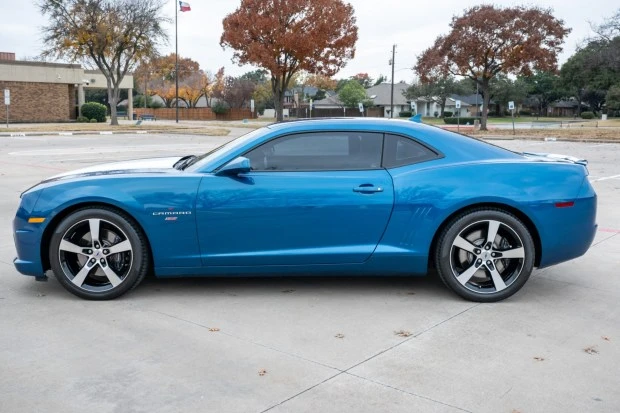 2010 Chevrolet Camaro SS 5th Gen - Image 3 of 8