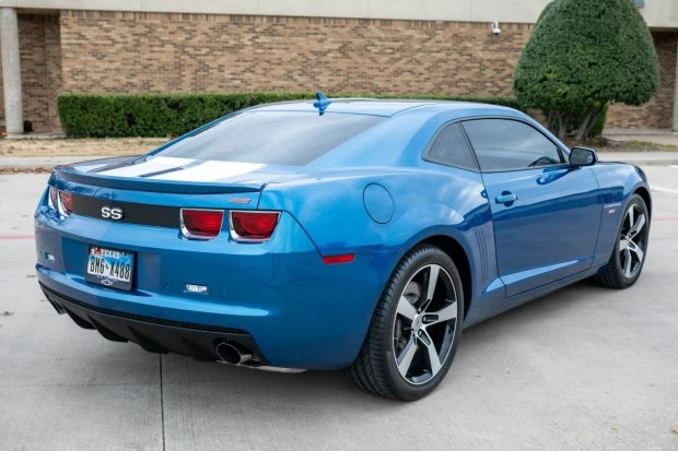 2010 Chevrolet Camaro SS 5th Gen - Image 2 of 8
