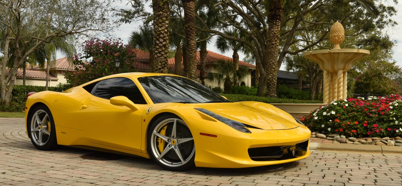 2010 Ferrari 458 Italia - Image 8 of 31