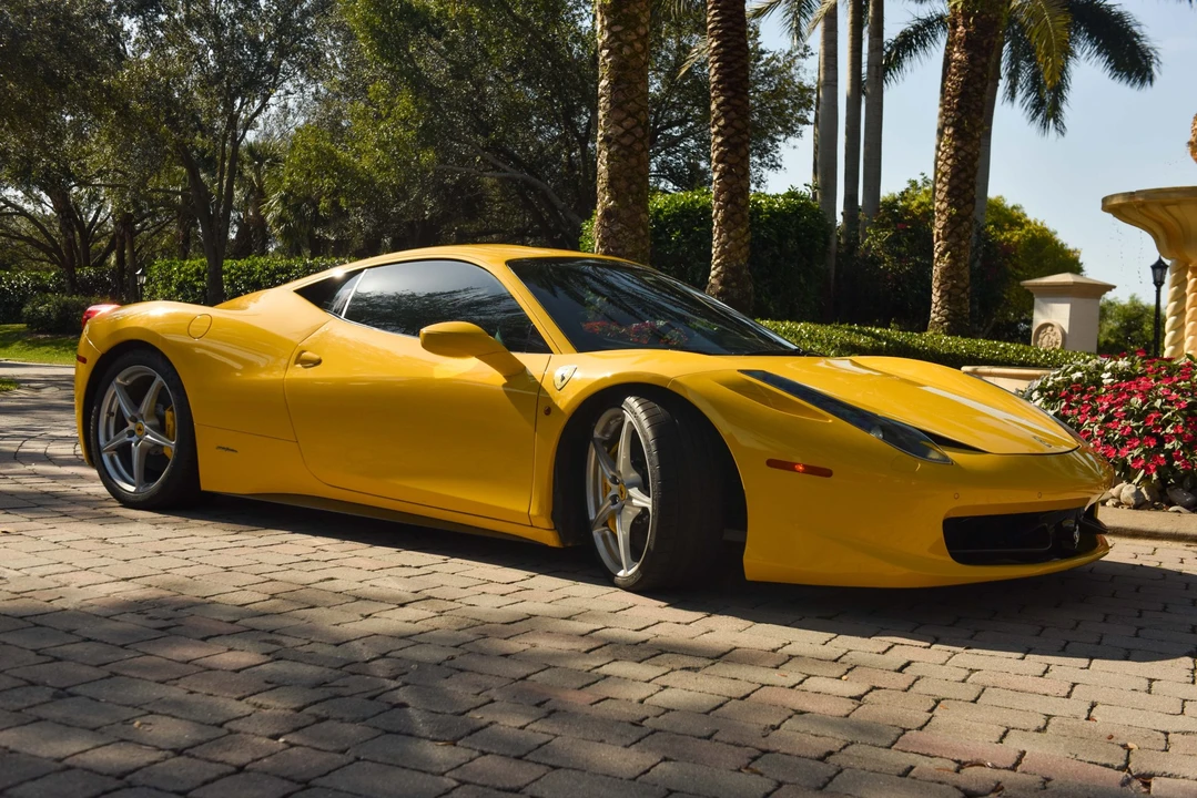 2010 Ferrari 458 Italia - Image 7 of 31