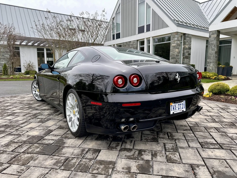 2010 Ferrari 612 - Image 16 of 31