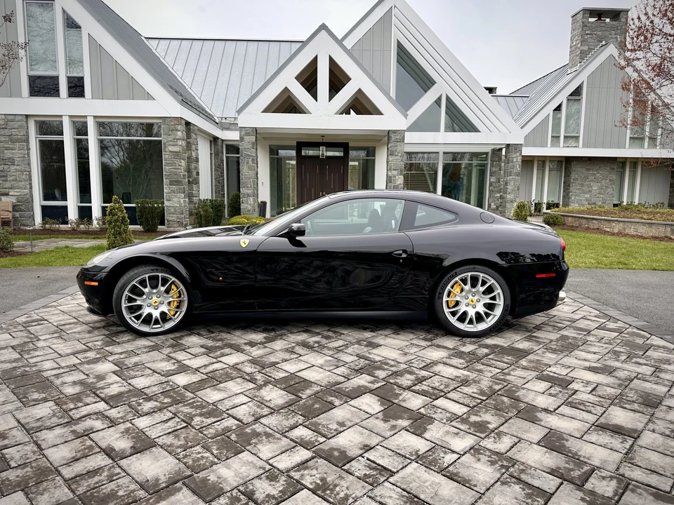 2010 Ferrari 612 - Image 18 of 31