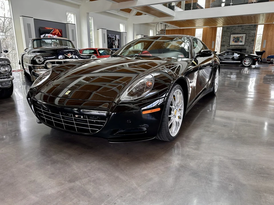 2010 Ferrari 612 - Image 25 of 31