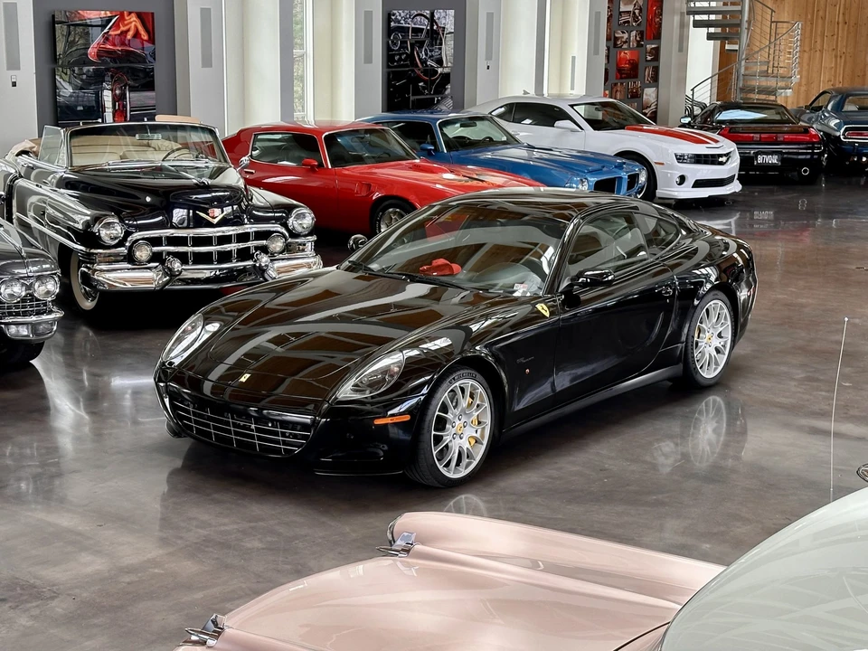 2010 Ferrari 612 - Image 24 of 31