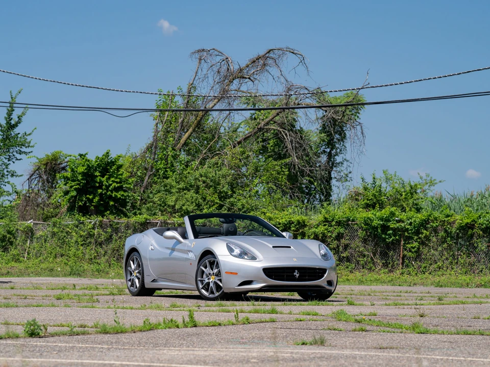 2010 Ferrari California - Image 9 of 31