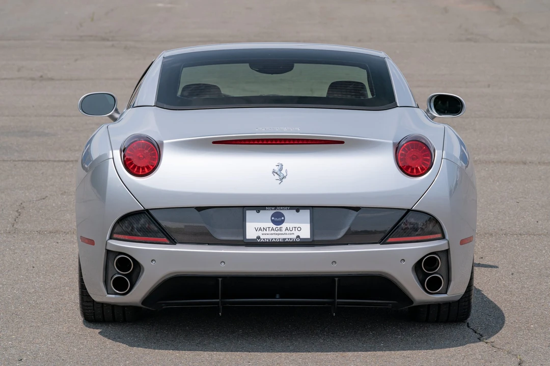 2010 Ferrari California - Image 21 of 31