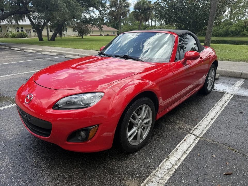 2010 Mazda NC MX-5 Miata - Image 2 of 31