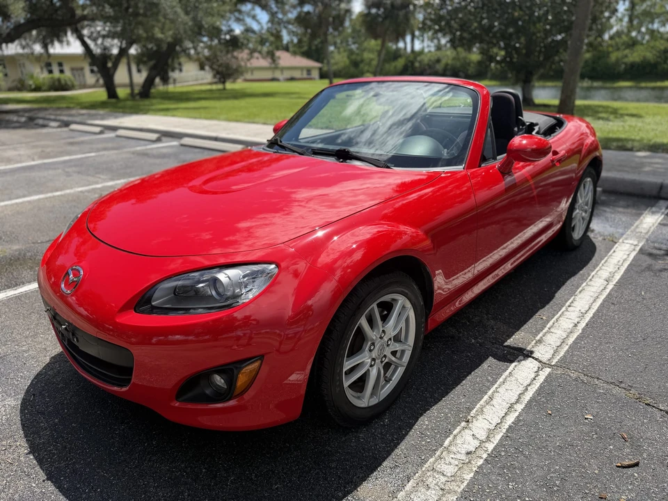 2010 Mazda NC MX-5 Miata - Image 9 of 31