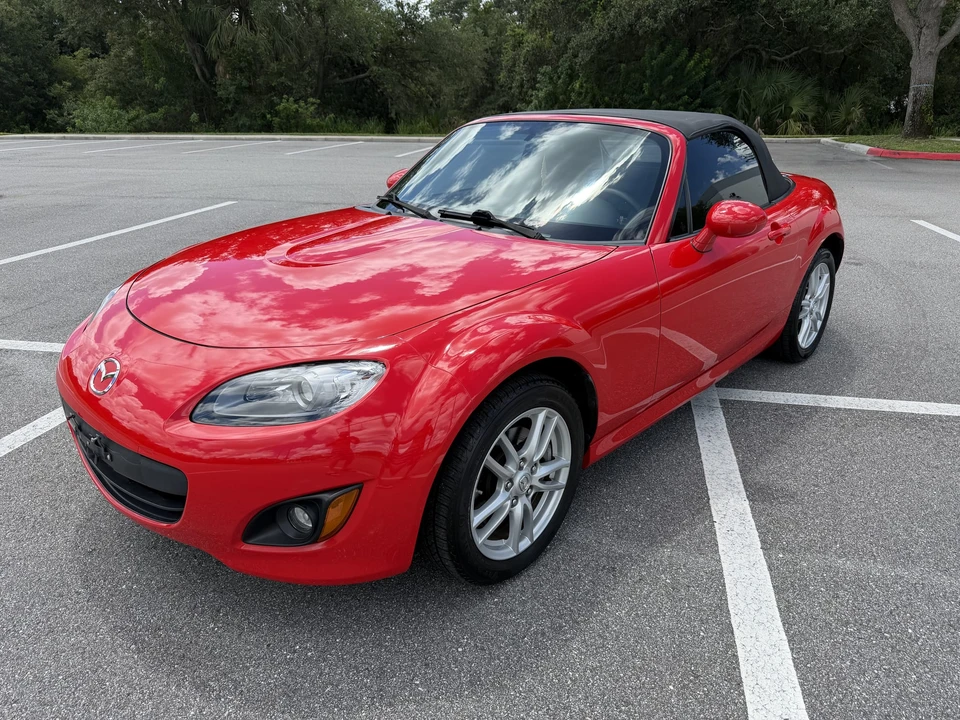 2010 Mazda NC MX-5 Miata - Image 11 of 31