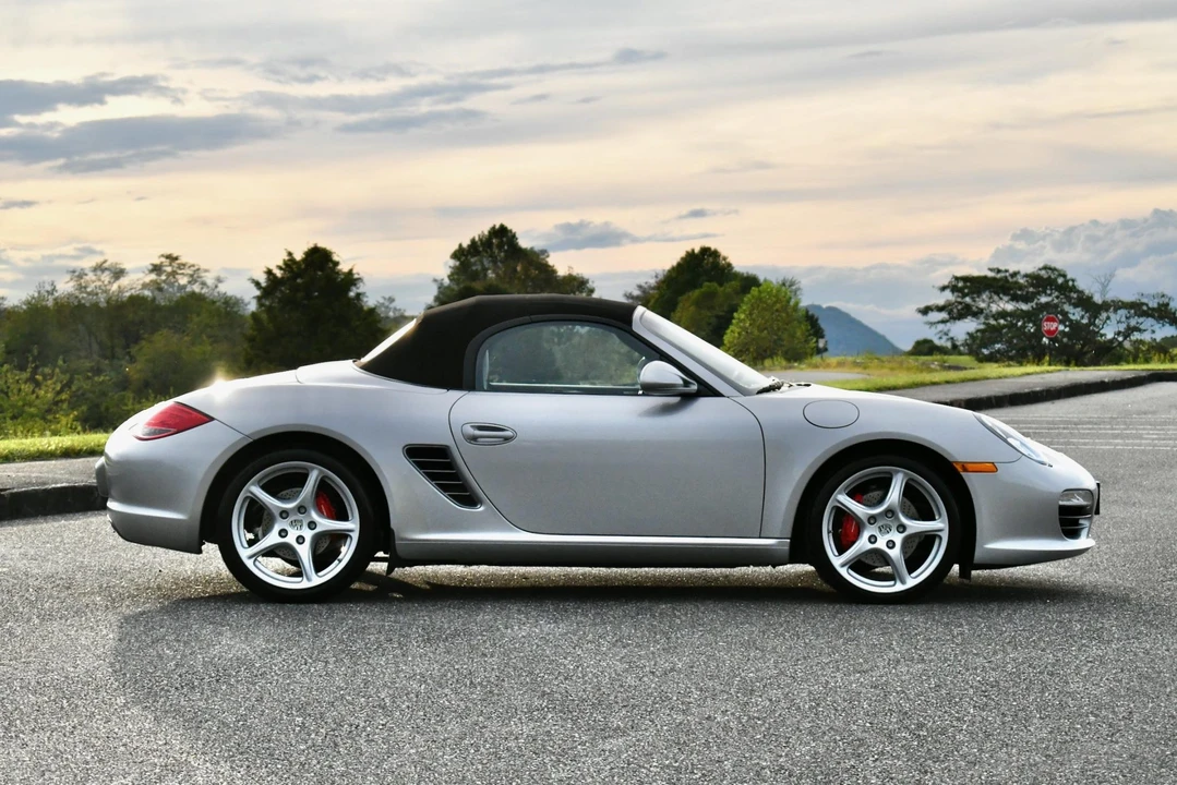 2010 Porsche 987 Boxster S - Image 10 of 31