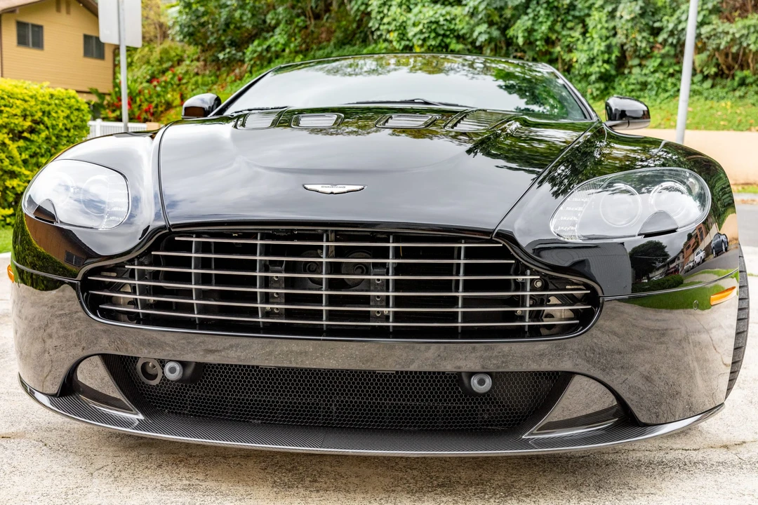 2011 Aston Martin V12 Vantage (2010-2018) - Image 9 of 31