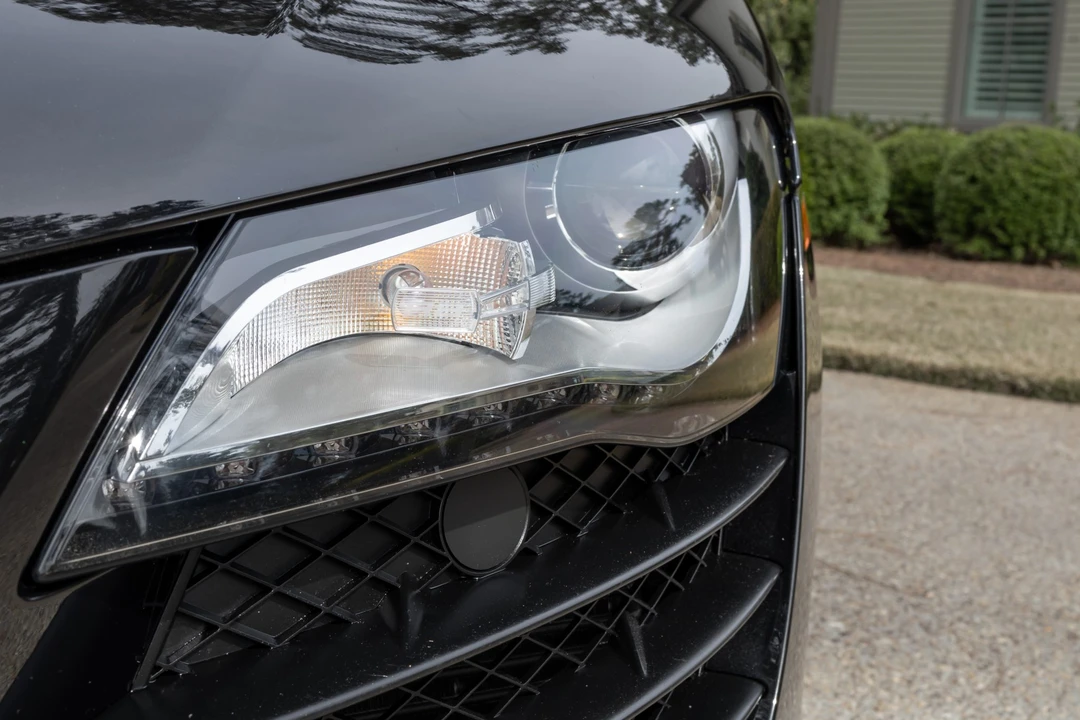 2011 Audi 42 R8 - Image 31 of 31
