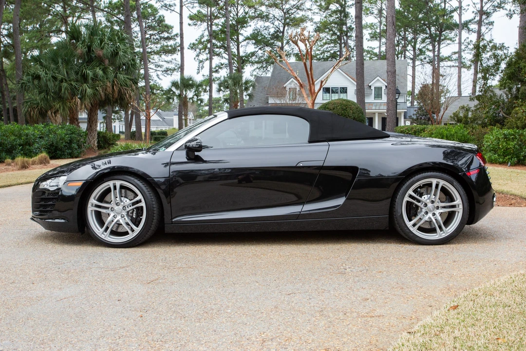 2011 Audi 42 R8 - Image 16 of 31