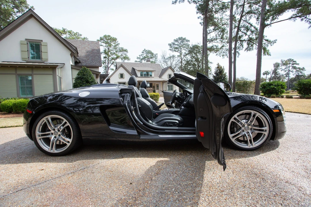 2011 Audi 42 R8 - Image 18 of 31