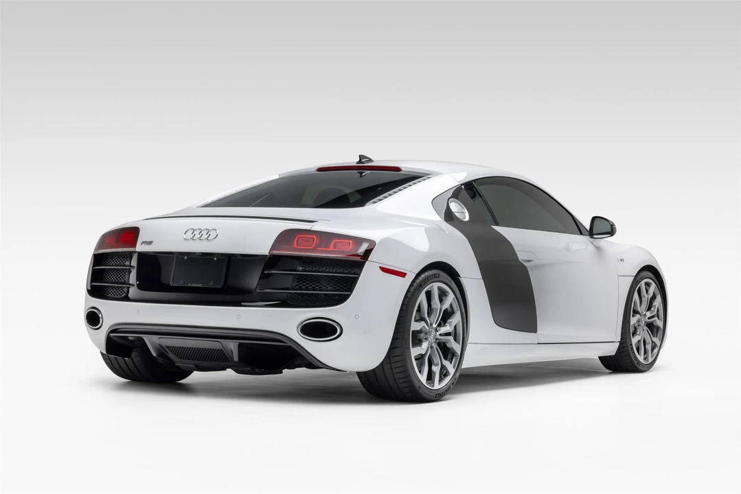 2011 Audi 42 R8 - Image 11 of 31