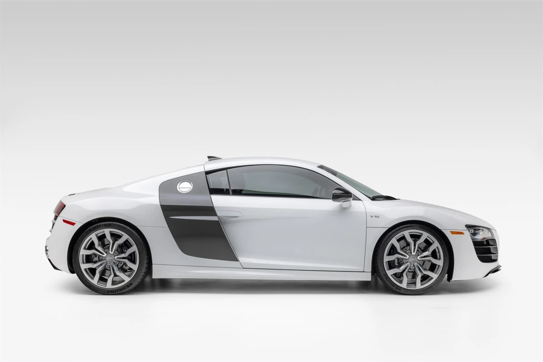 2011 Audi 42 R8 - Image 15 of 31