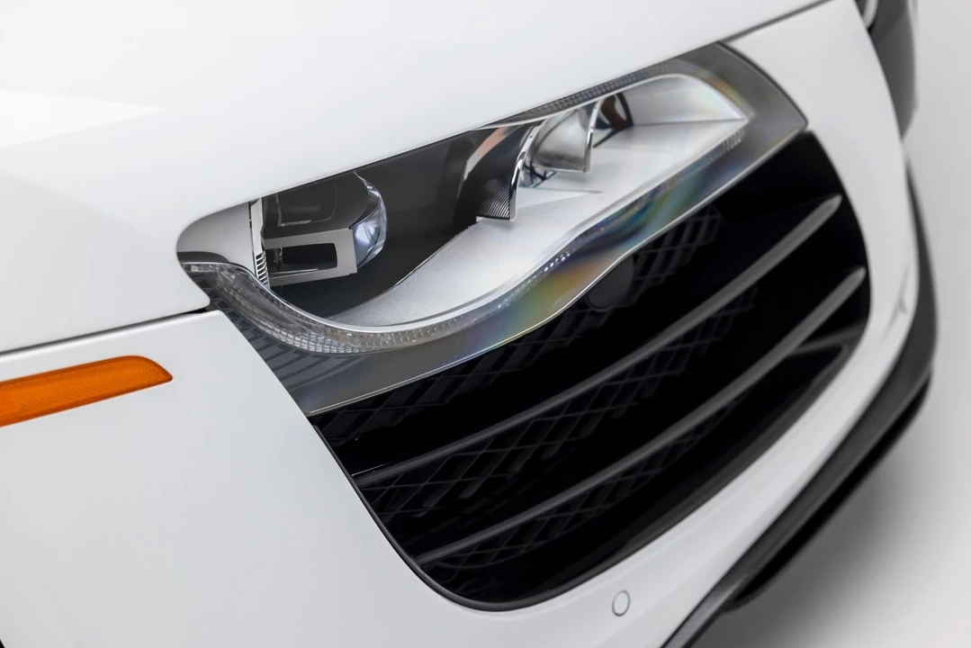 2011 Audi 42 R8 - Image 20 of 31