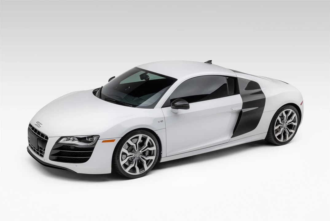 2011 Audi 42 R8 - Image 6 of 31
