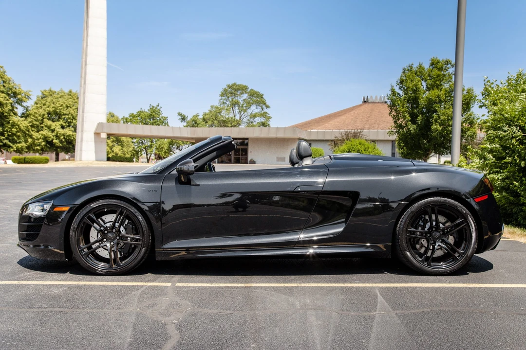 2011 Audi 42 R8 - Image 17 of 31