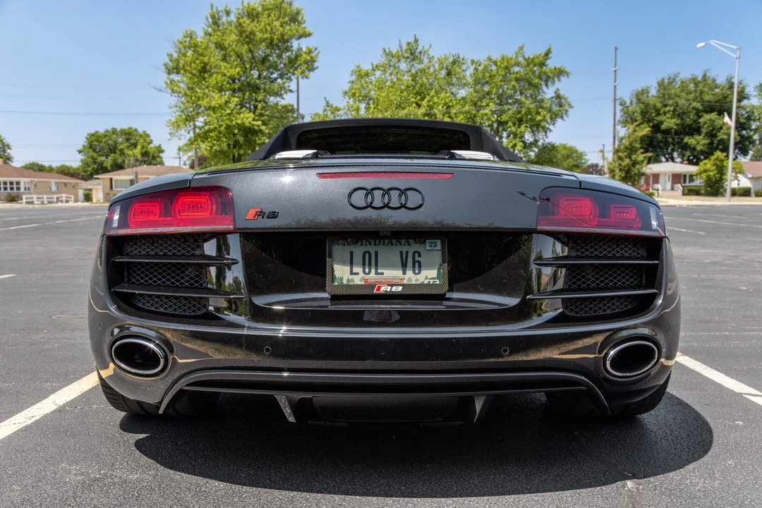 2011 Audi 42 R8 - Image 7 of 31
